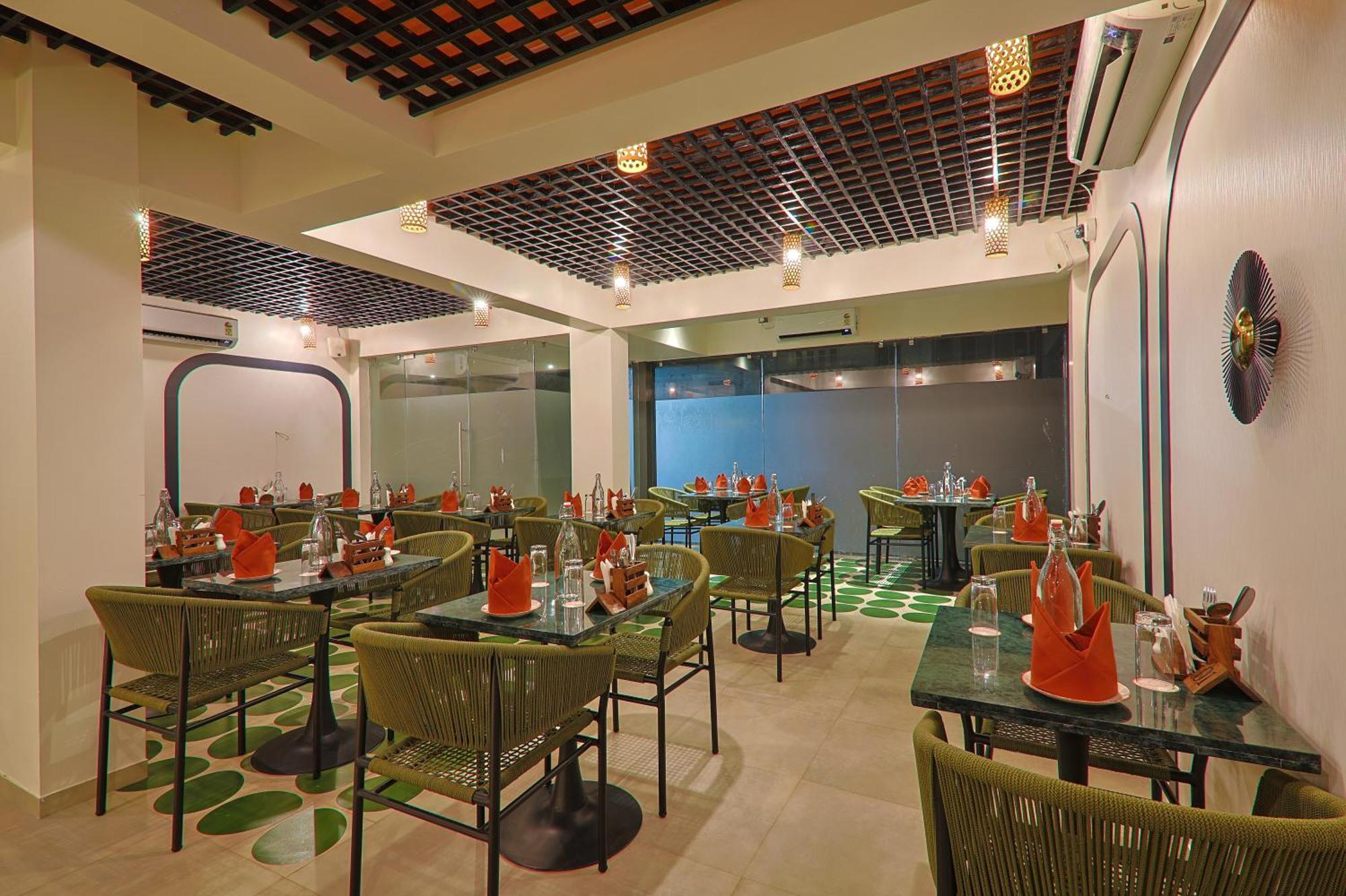 The Orchid Passaros Benaulim Goa Hotel Екстериор снимка