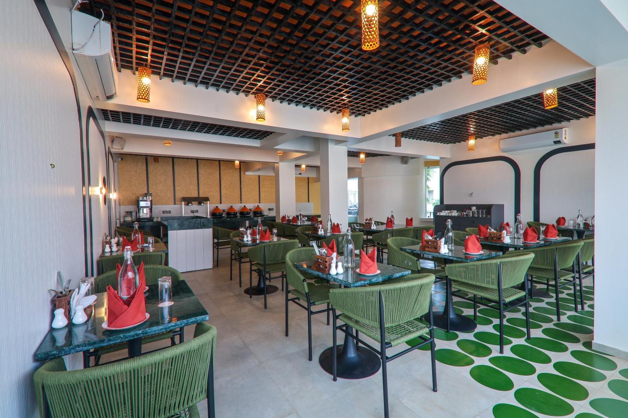 The Orchid Passaros Benaulim Goa Hotel Екстериор снимка