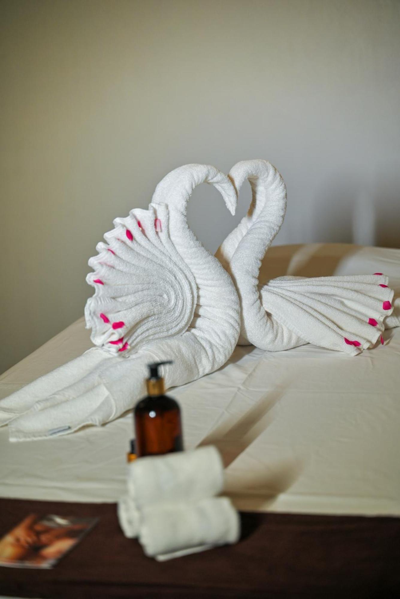 The Orchid Passaros Benaulim Goa Hotel Екстериор снимка